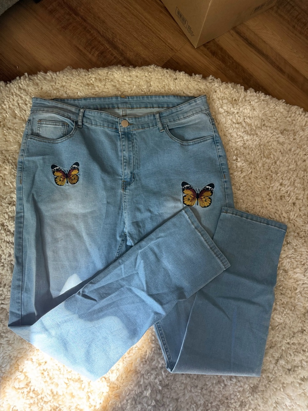 Light Blue Butterfly vintage wear stylish, unique Embroidered Women’s Jeans - Picture 3 of 6